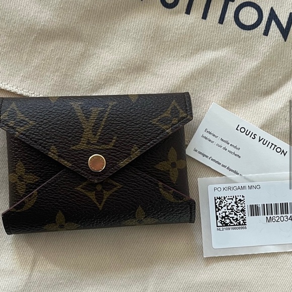 BNWT Kirigami Pochette - Picture 8 of 13